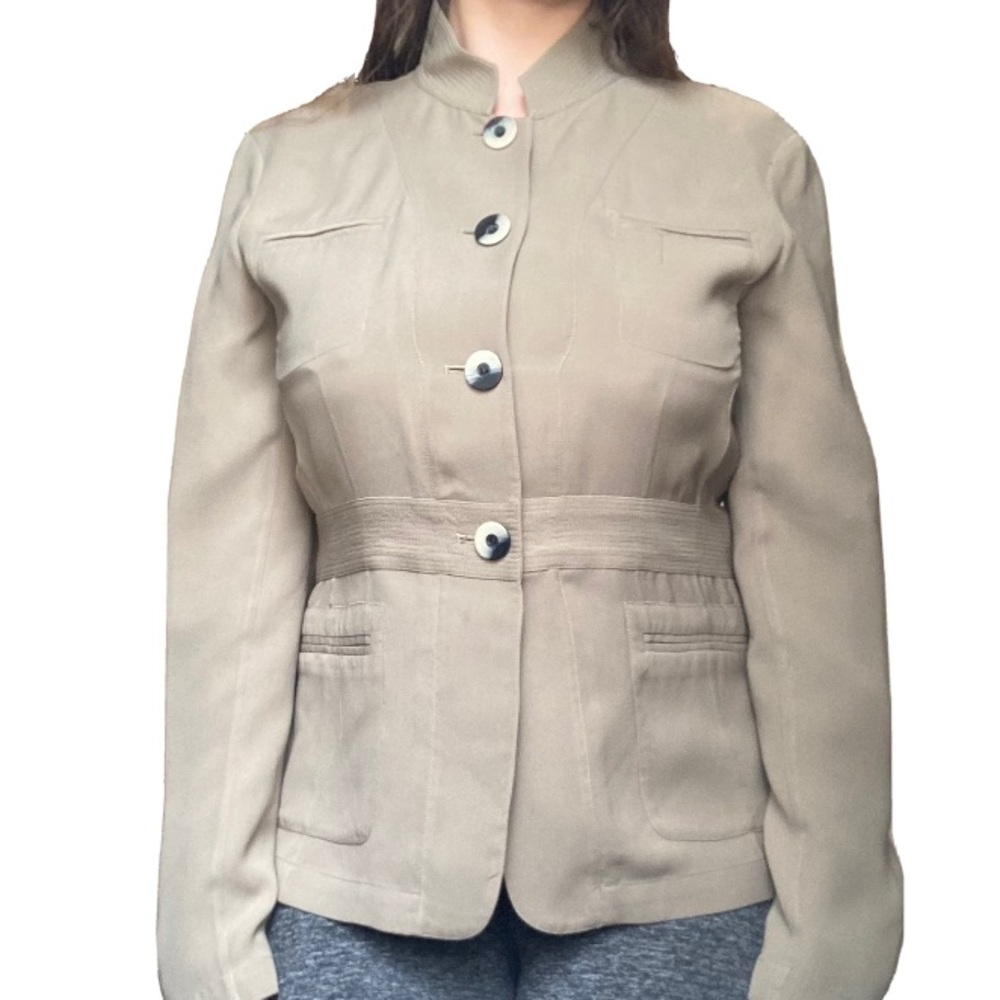 Alfani Women’s 100% Silk Button Tan Beige Blouse Jacket Old Money Quiet Luxury 8